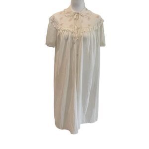VTG Miss Siren SIZE MEDIUM Womens Tricot Butterfly Embroidered Cottage Nightgown